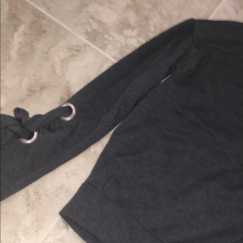 Long sleeve tie up shirt